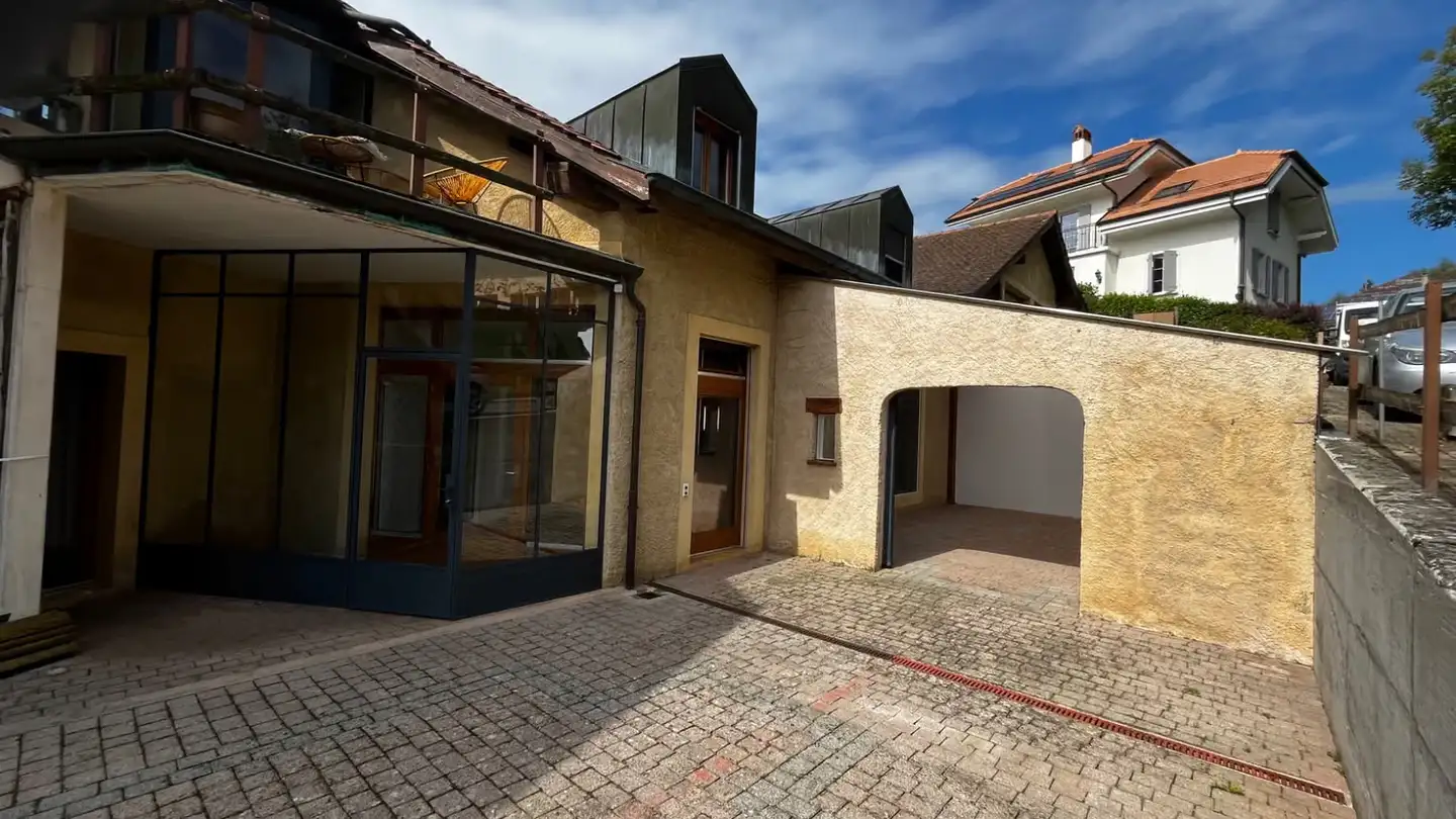 Appartement à louer - 1318 Pompaples