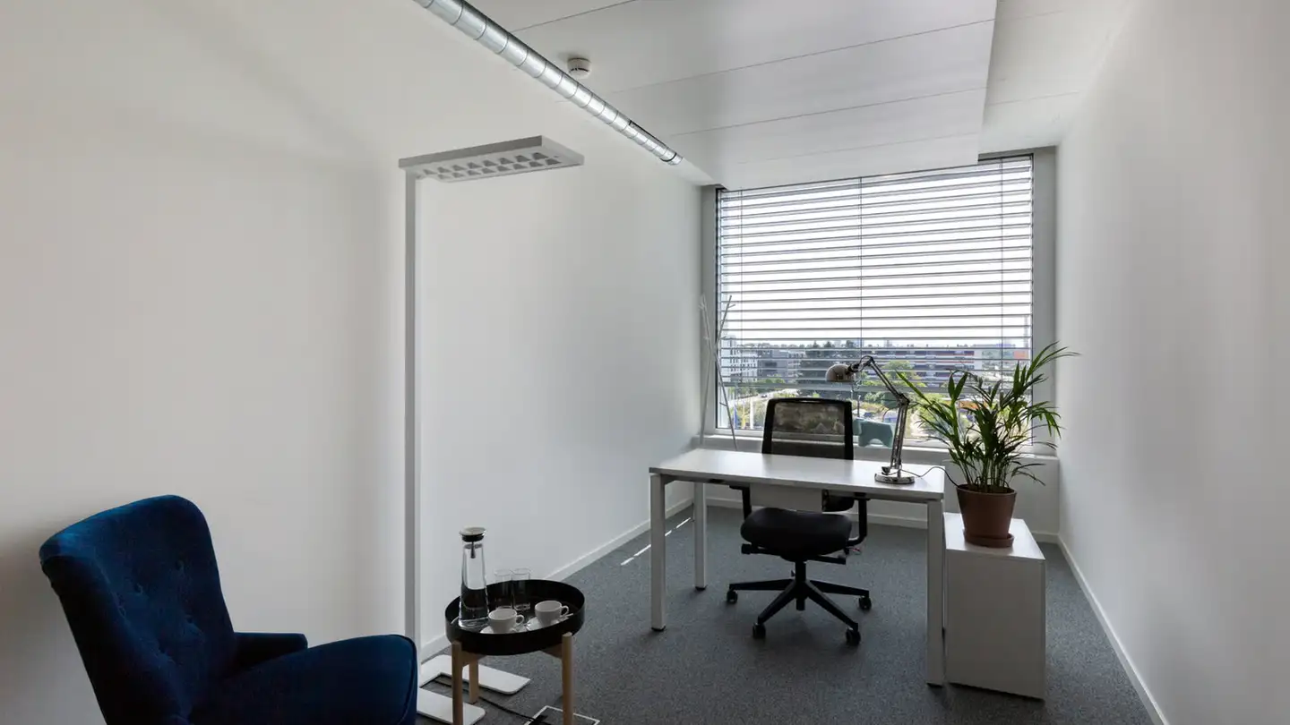 Office space for rent - Thurgauerstrasse 101, 8152 Glattpark (Opfikon) - Photo 2