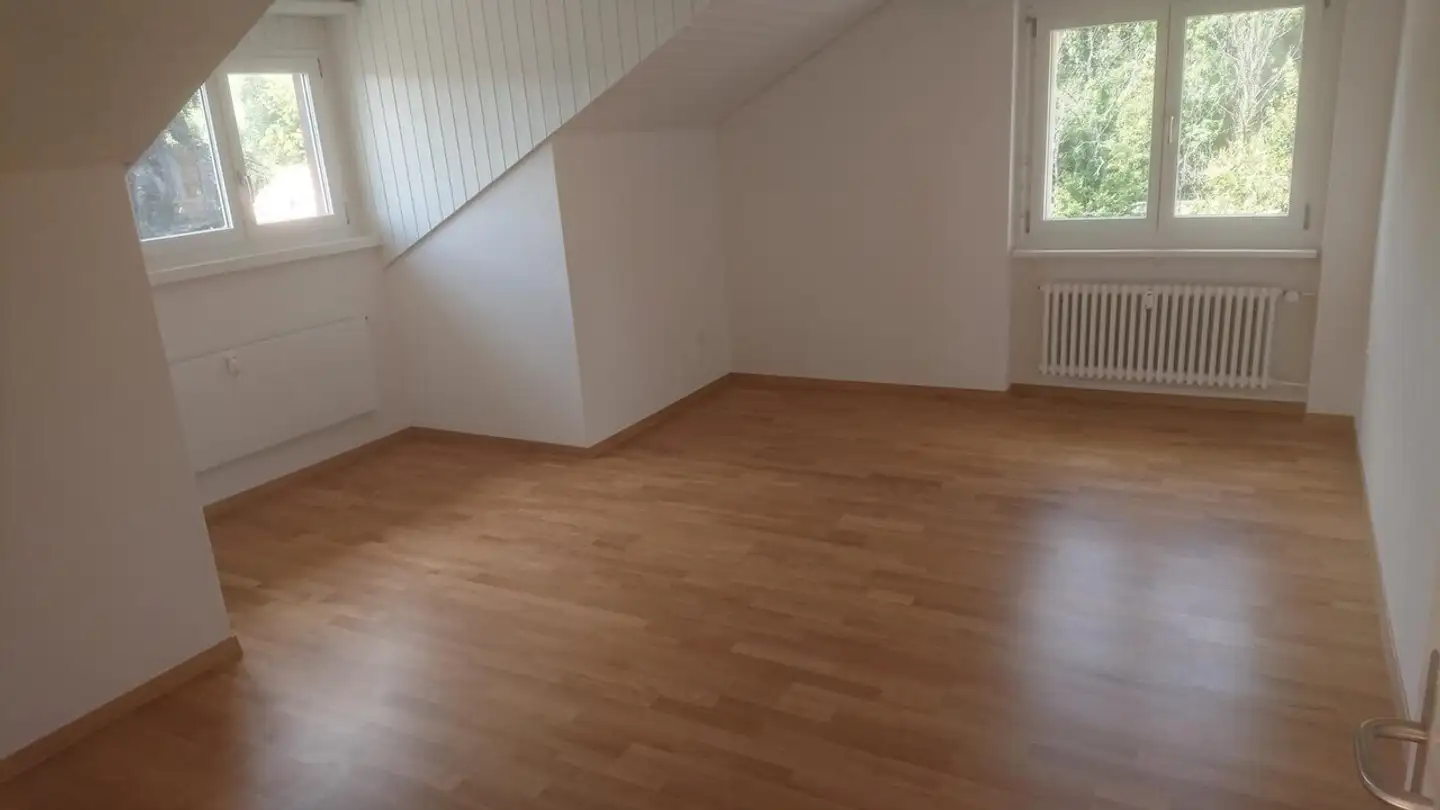 Dachgeschosswohnung mieten - J. Hochstrasserweg, 3427 Utzenstorf - Foto 2