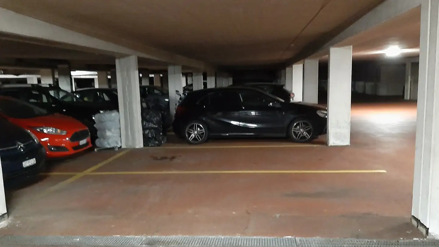 Einzelgarage mieten - Chemin Du Devin 14, 1012 Lausanne