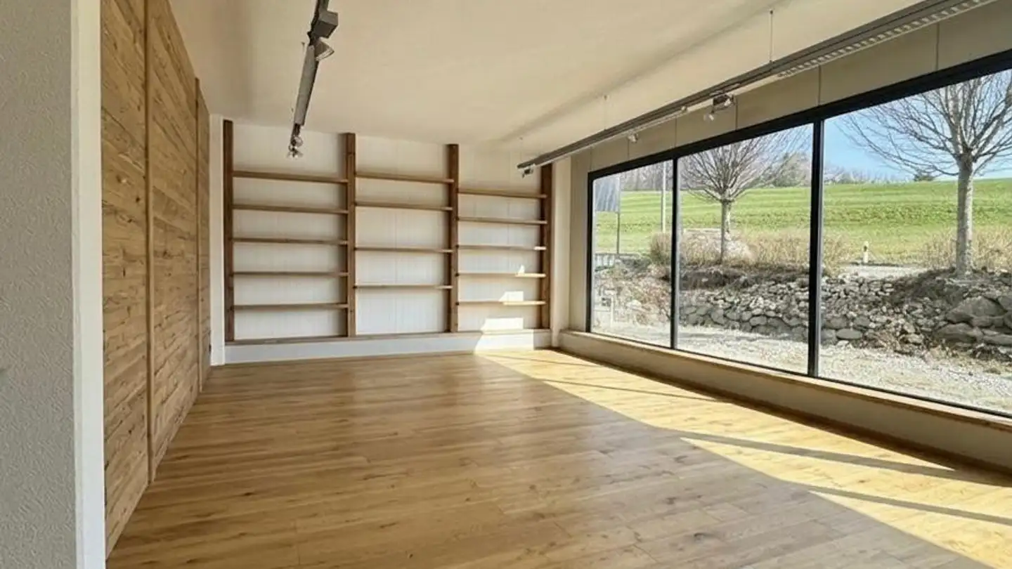 Commercial for rent - Hauptstrasse 47, 9213 Hauptwil