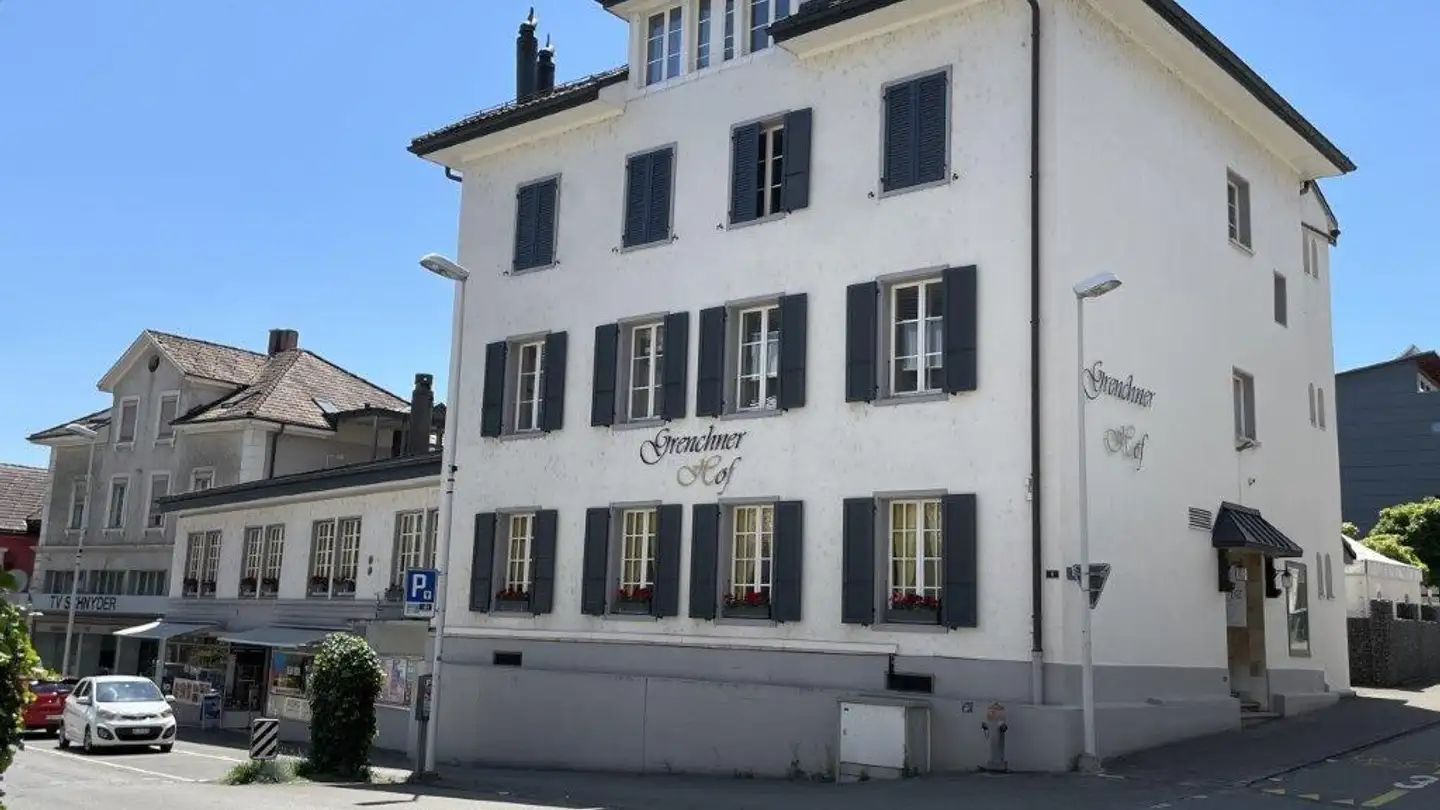 Mixed-use building for sale - Bahnhofstrasse 6, 2540 Grenchen