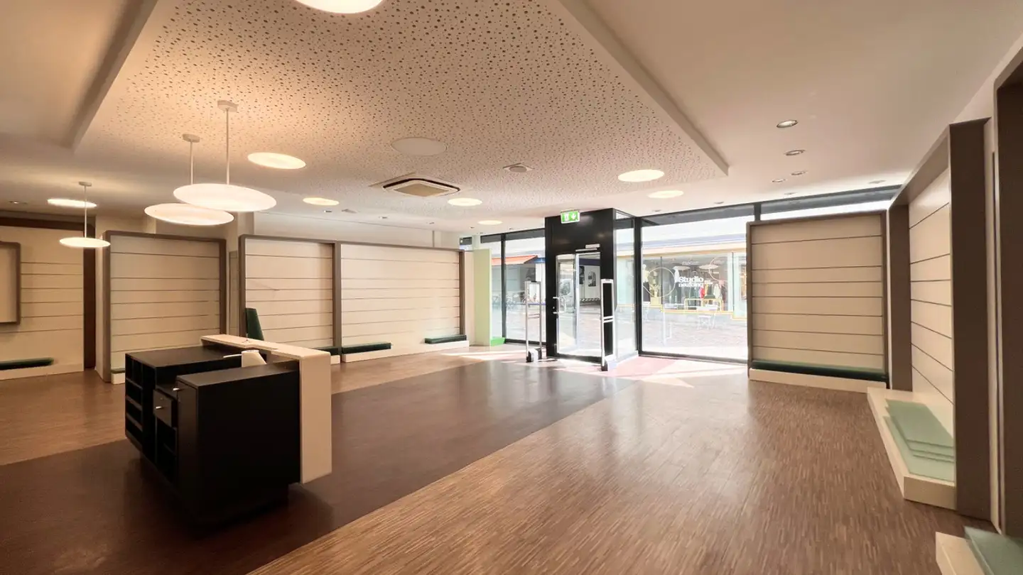 Gewerbe kaufen - Rue De La Porte-Neuve, 1950 Sion