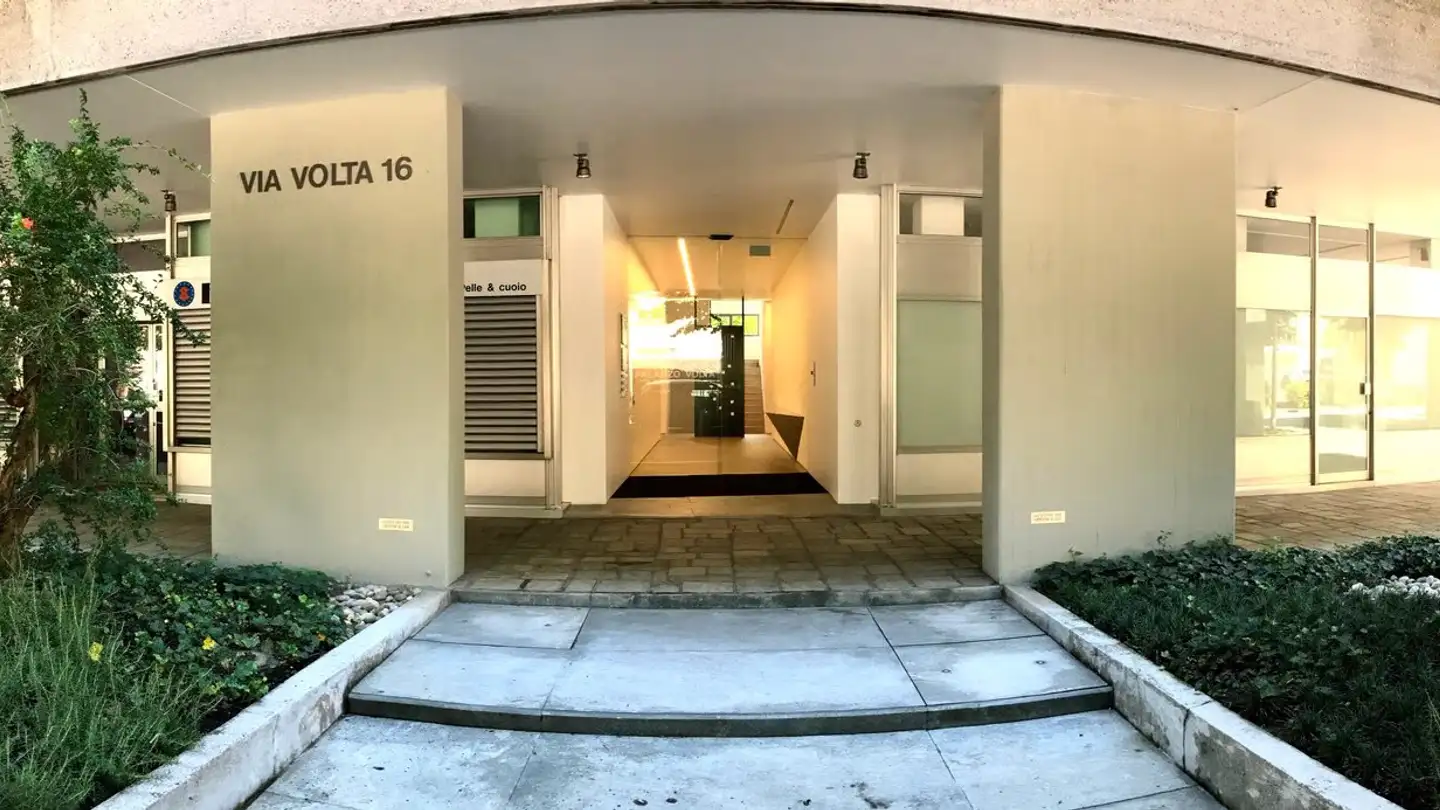 Bürofläche mieten - Viale Alessandro Volta, 6830 Chiasso - Foto 4