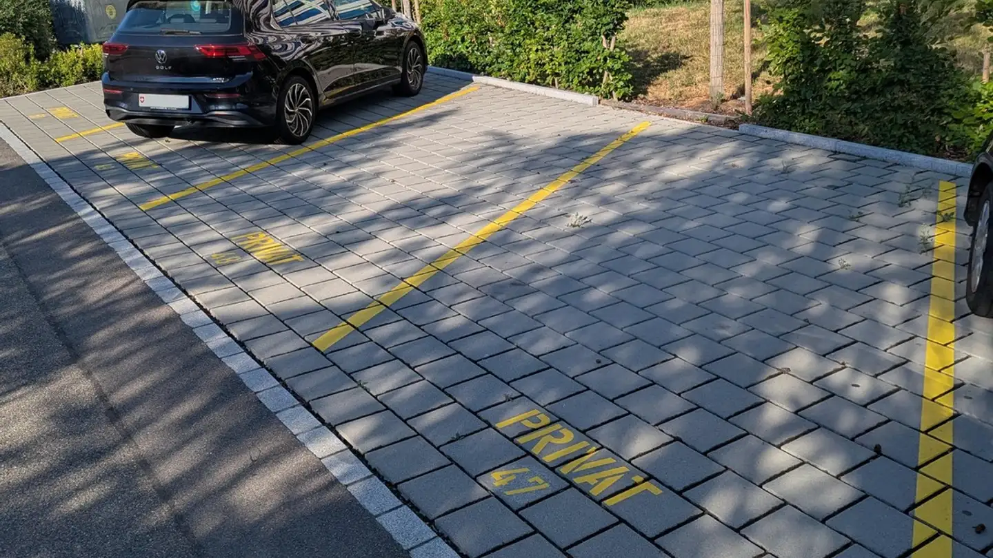 Parcheggio esterno in affitto - Stegstrasse, 8808 Pfäffikon SZ