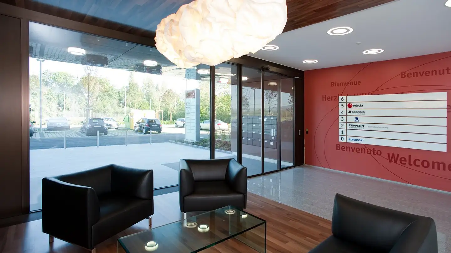 Office space for rent - Hinterbergstrasse 18, 6312 Steinhausen - Photo 2