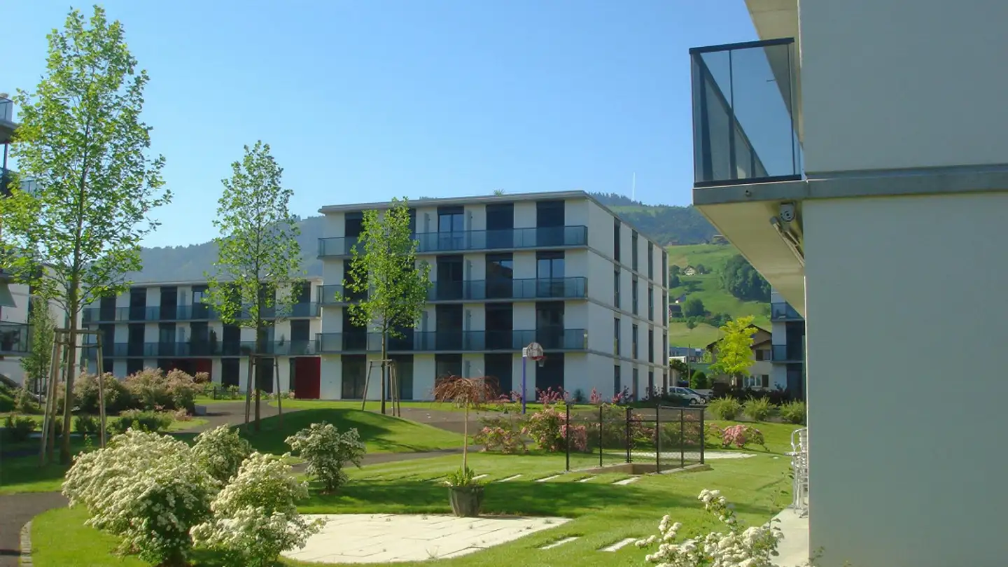 Wohnung mieten - Heerstrasse 11, 8853 Lachen SZ - Foto 2