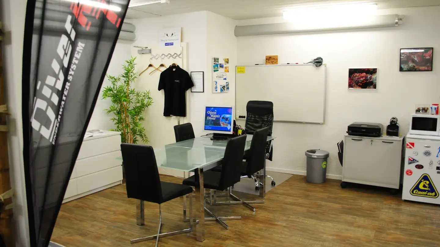 Commercial à louer - Butzenstrasse 60, 8038 Zürich - Photo 2