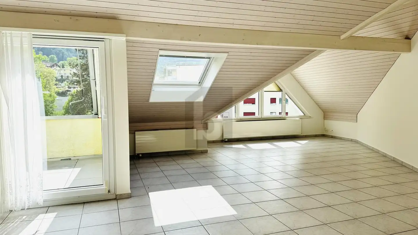 Dachgeschosswohnung mieten - 6010 Kriens - Foto 4