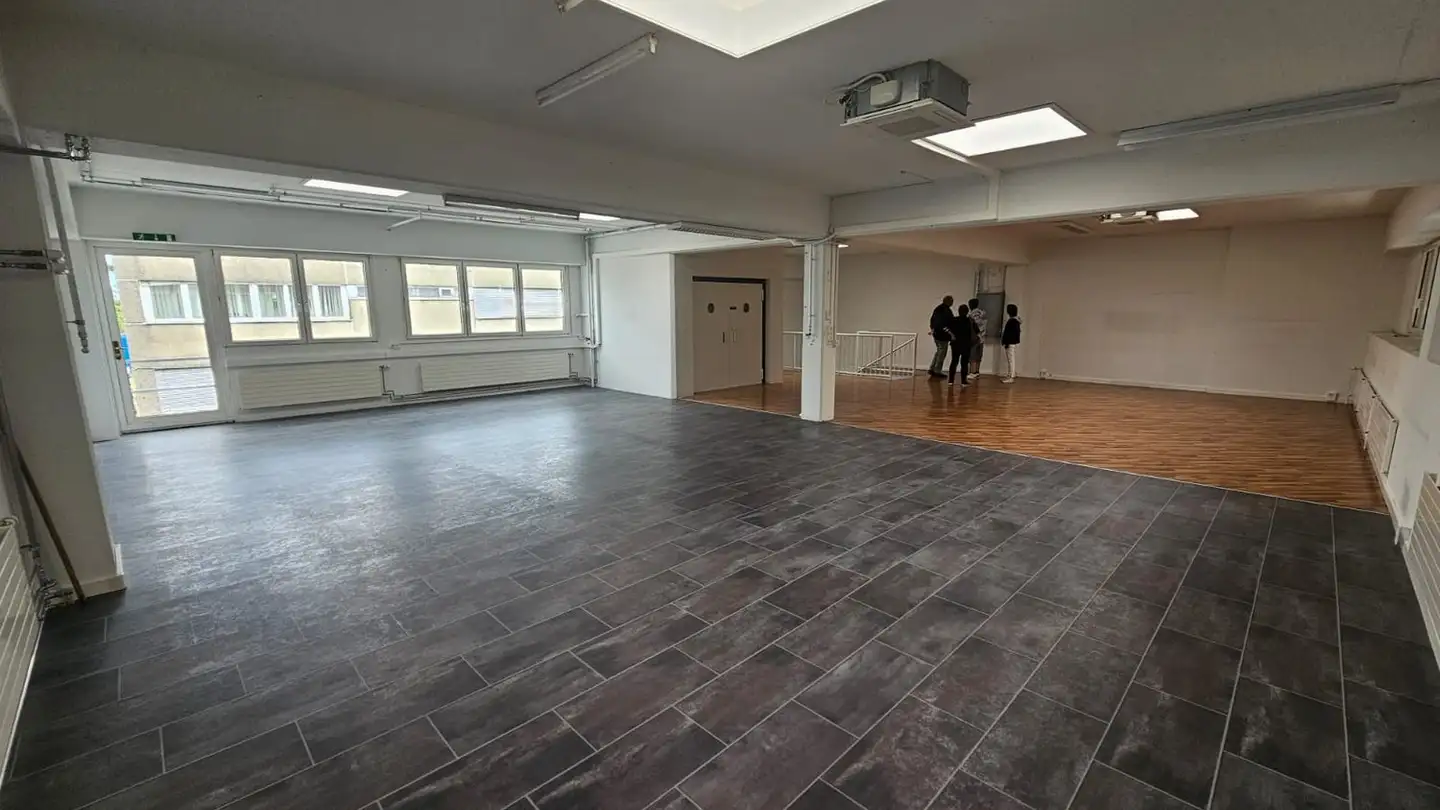 Geschäft mieten - Buchserstrasse 14, 8108 Dällikon - Foto 2
