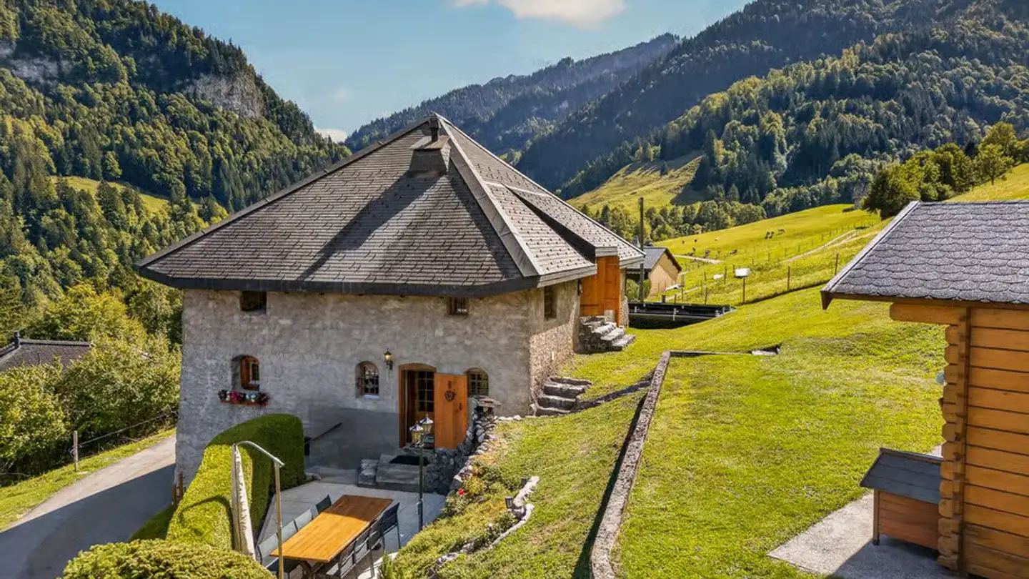 Single house for sale - 1669 Montbovon