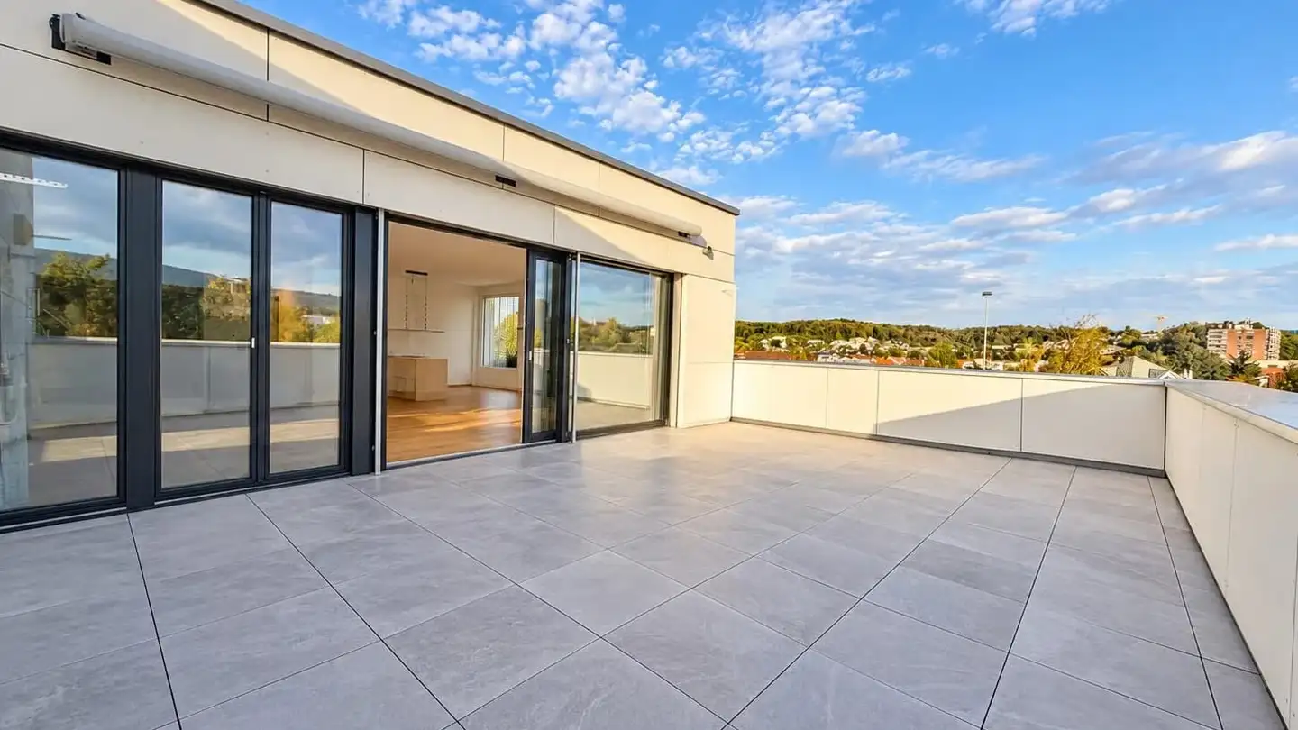 Penthouse for rent - Teichstrasse 15, 4106 Therwil - Photo 2