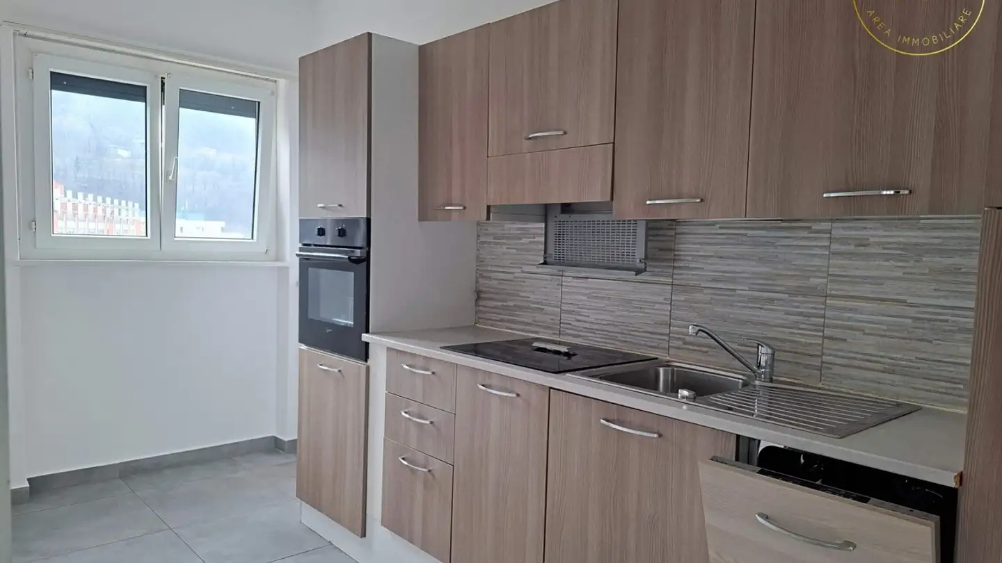 Appartement à louer - 6830 Chiasso
