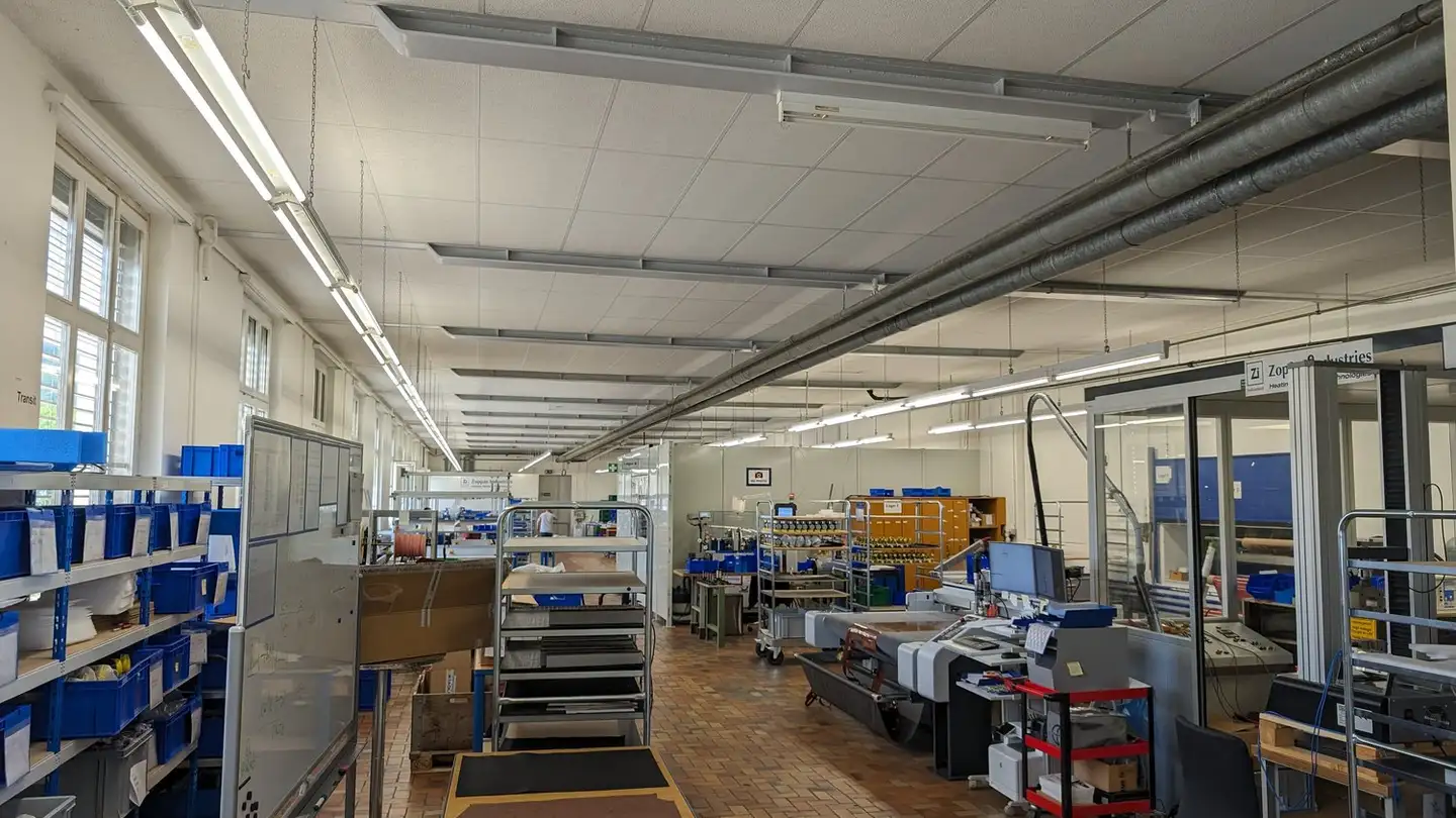 Gewerbe mieten - Dättlikonerstrasse 5, 8422 Pfungen - Foto 2