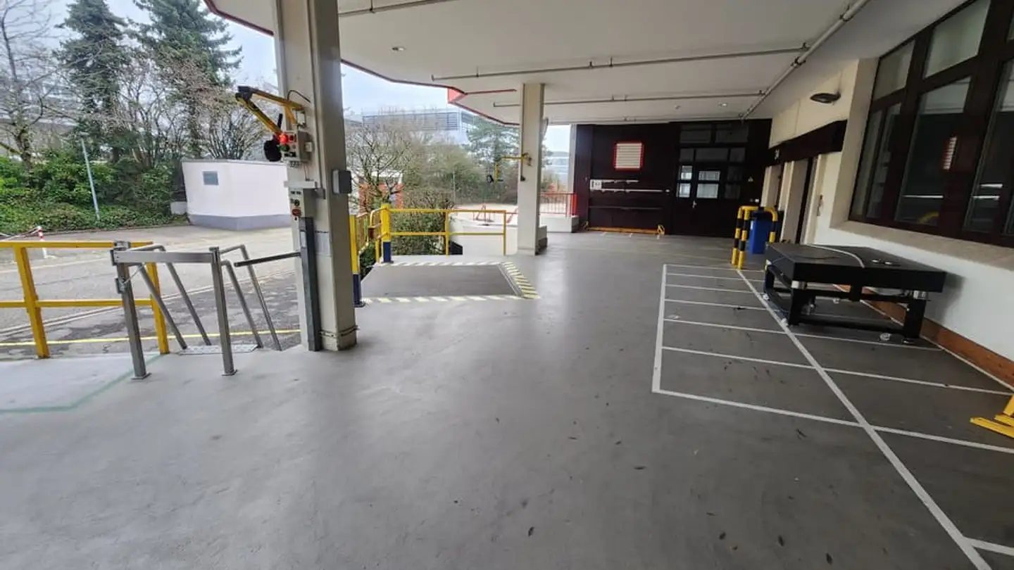 Commerciale in affitto - Rue Du Puits-Godet 20, 2000 Neuchâtel - Foto 4