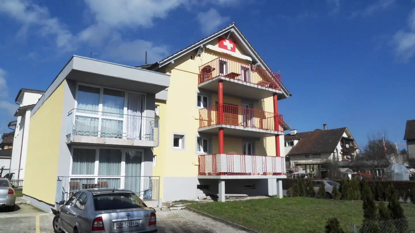 Outdoor parking space for rent - Neuhofstrasse 4, 8586 Erlen