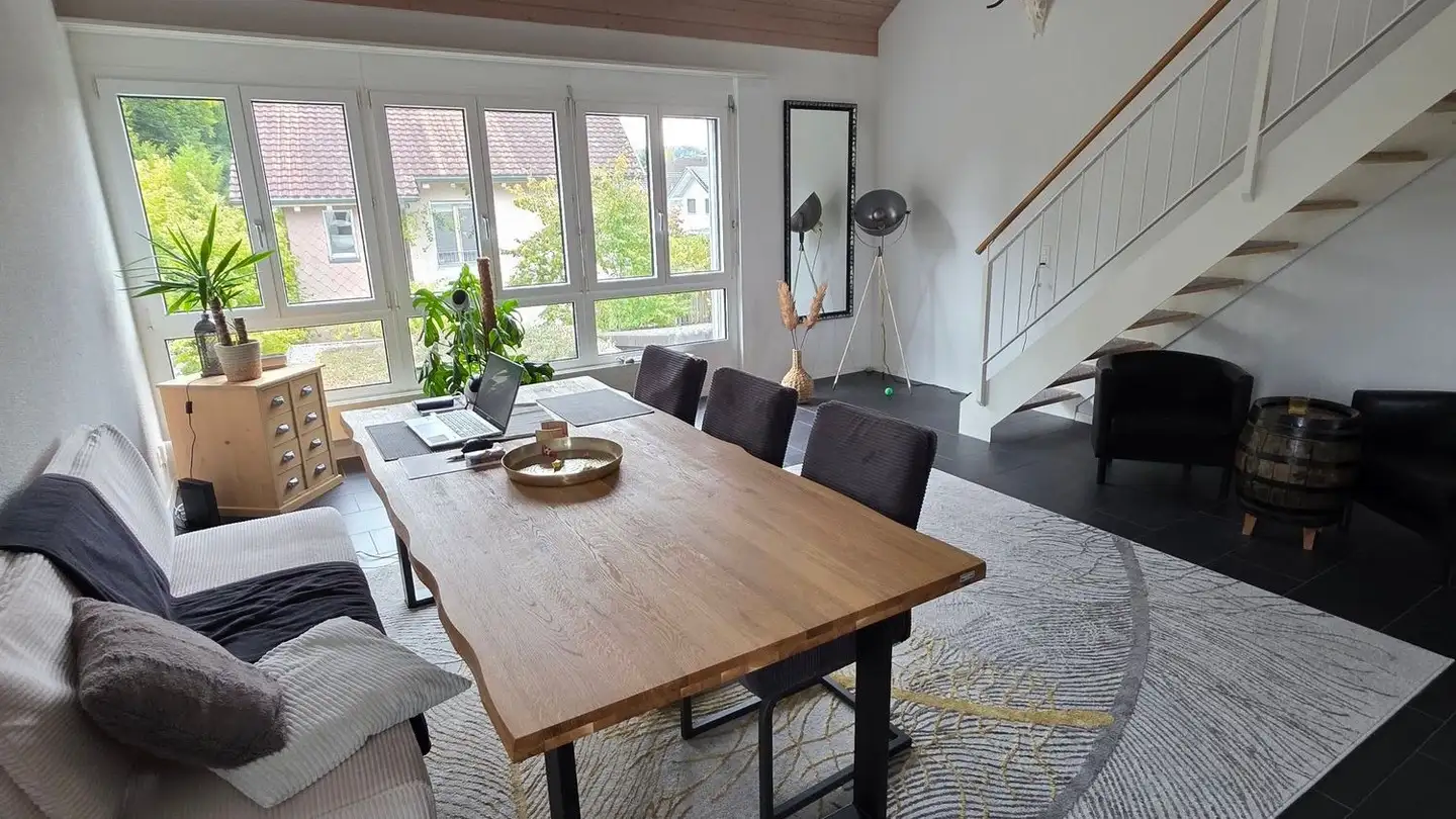 Appartement à louer - Gwattstrasse, 3645 Gwatt (Thun)