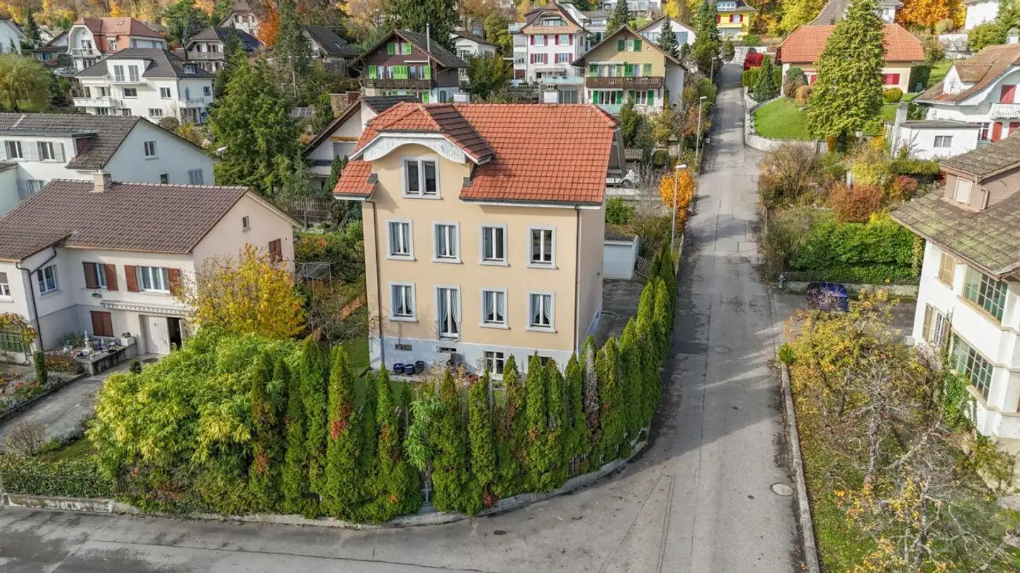 Residential building for sale - Grienbergstrasse 1, 2543 Lengnau BE