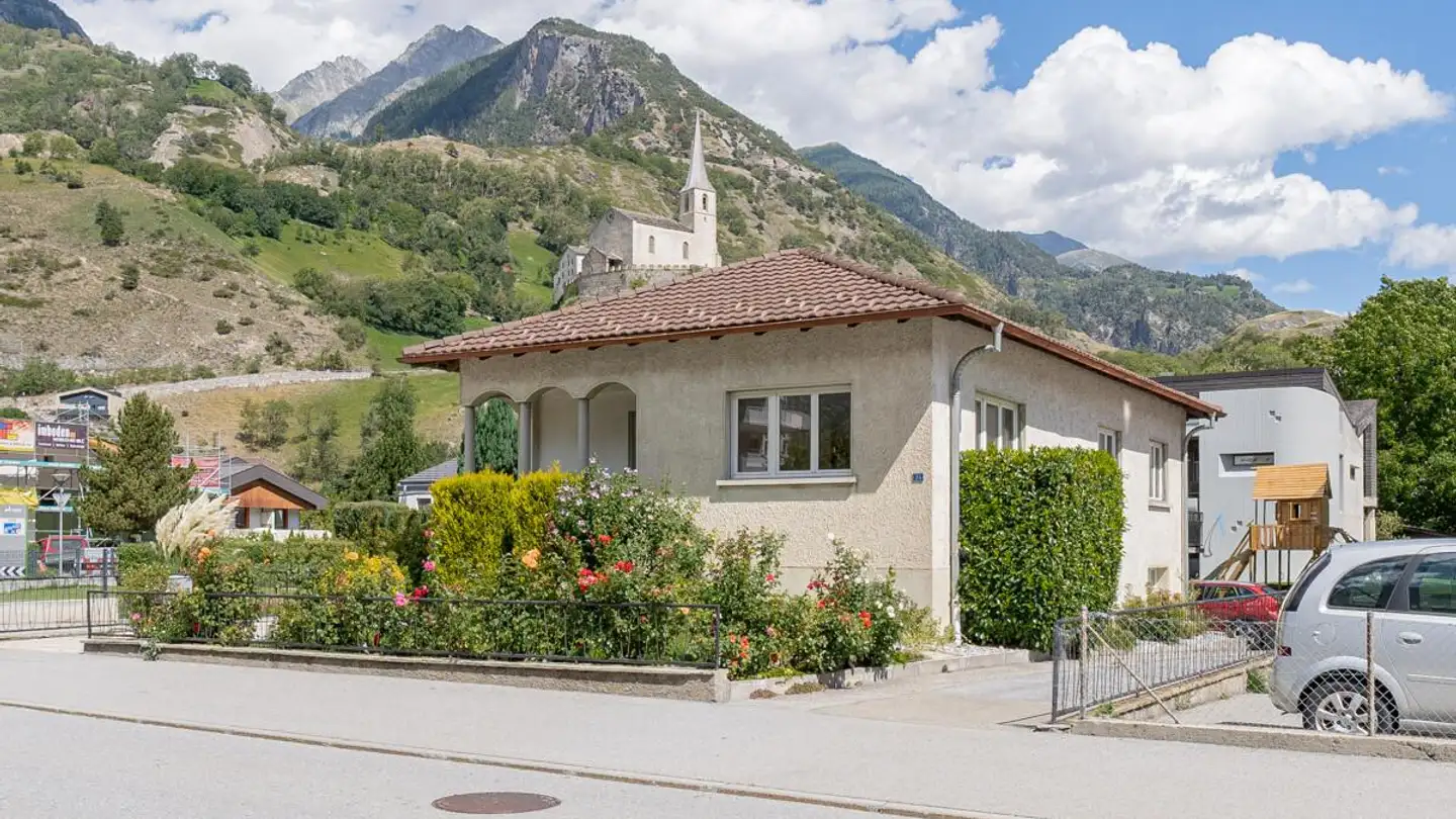 Einfamilienhaus kaufen - Bahnhofstrasse 34, 3942 Raron