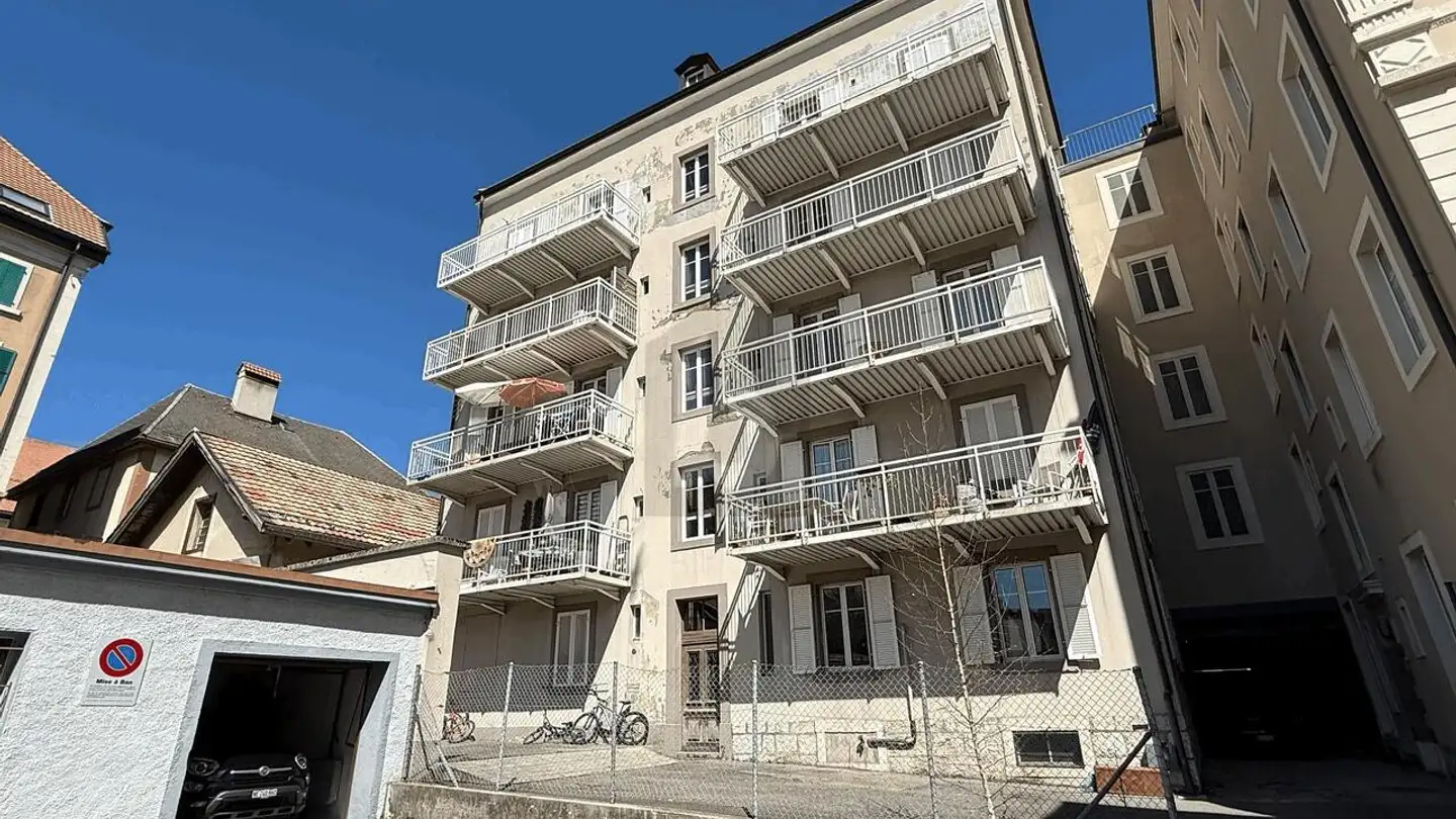 Maison atypique à vendre - 2300 La Chaux-de-Fonds - Photo 2