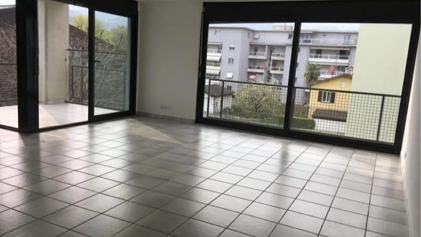 Apartment for rent - Via Alla Morettina 12, 6600 Locarno - Photo 2