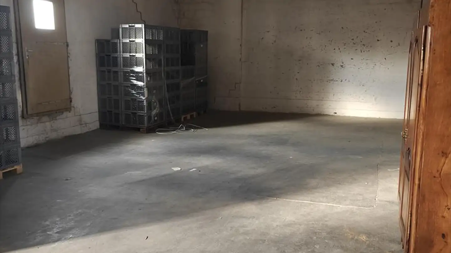 Storage space for rent - Rue De La Serre 112, 2300 La Chaux-de-Fonds - Photo 4