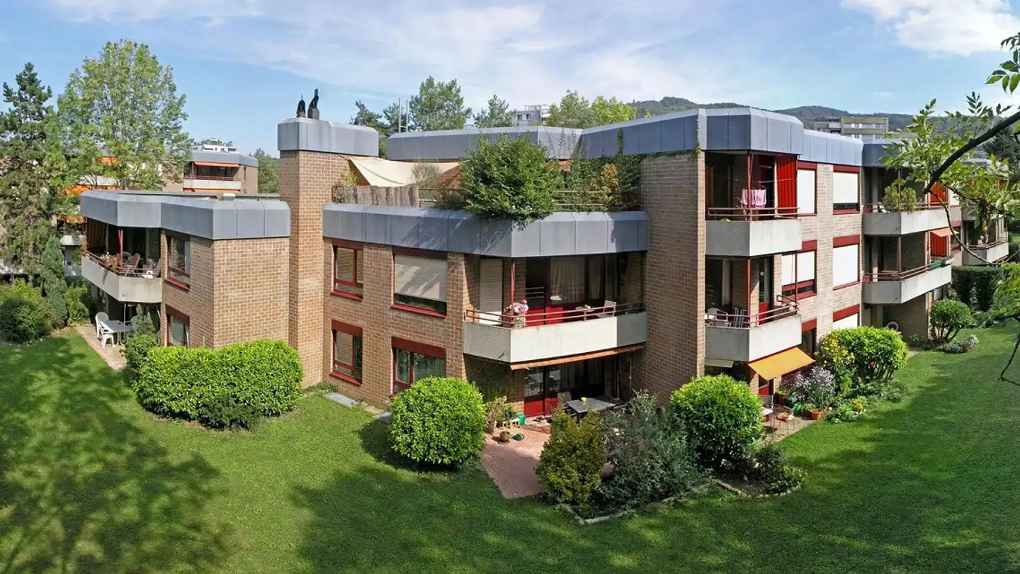 Appartement à louer - General Guisan-Strasse 45, 4144 Arlesheim