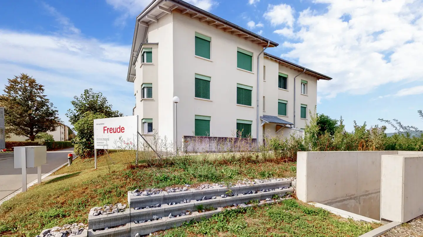 Dachgeschosswohnung mieten - Furlängeweg 519, 5325 Leibstadt