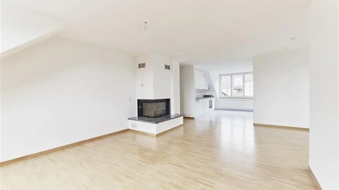 Dachgeschosswohnung mieten - Mitteldorfweg, 8915 Hausen am Albis - Foto 2