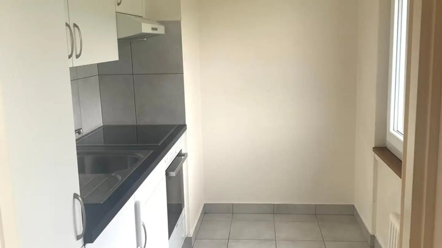 Appartement à louer - Chemin Des Charrières 22, 2024 St-Aubin-Sauges - Photo 2