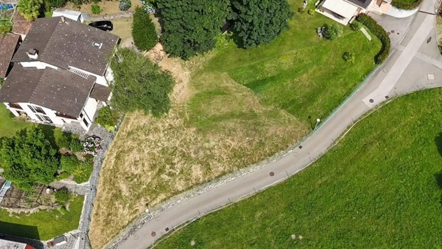 Terrain constructible à vendre - Biogno, 6981 Biogno-Beride
