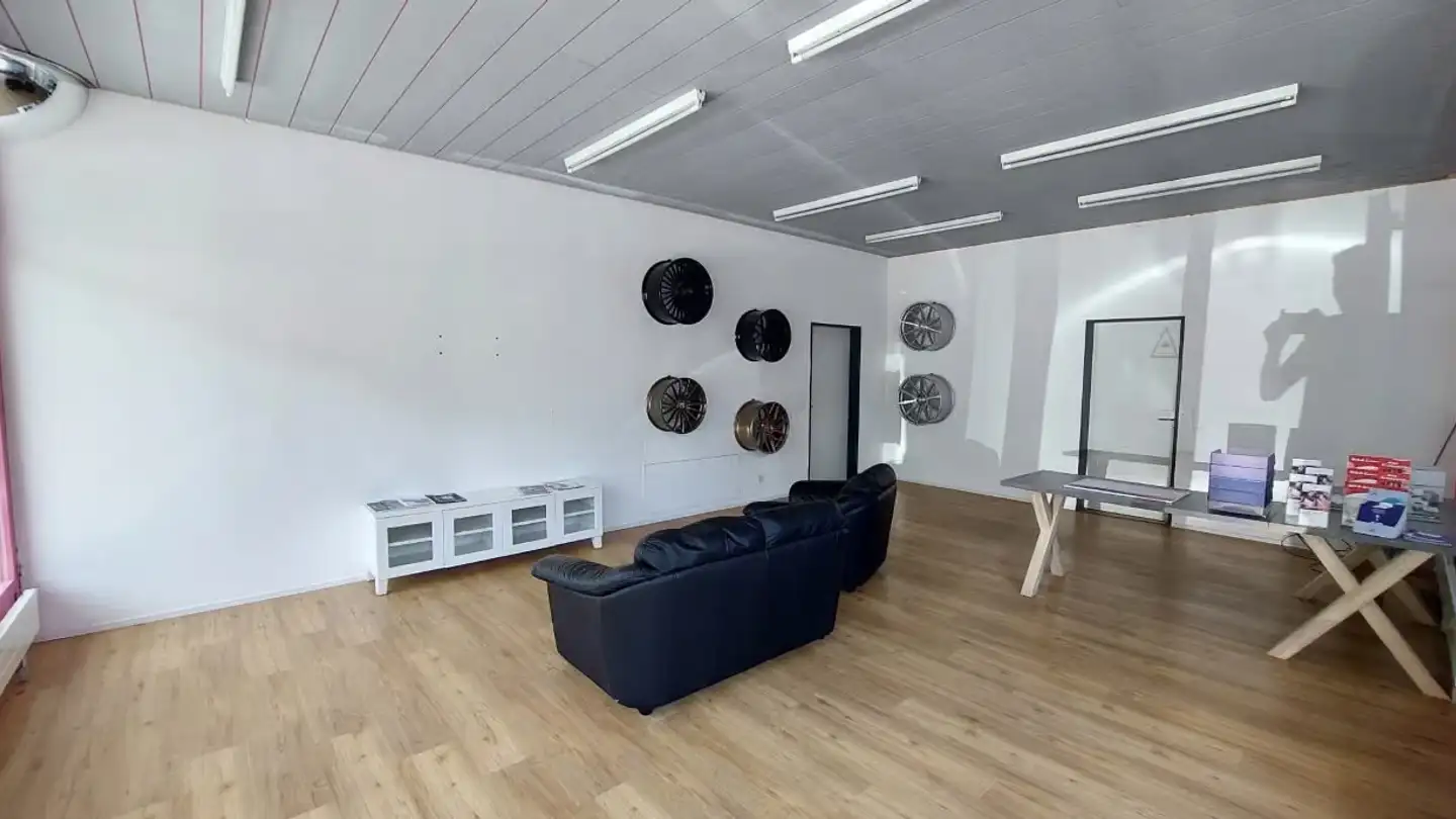 Commercial à louer - Am Linthli 26, 8752 Näfels - Photo 2