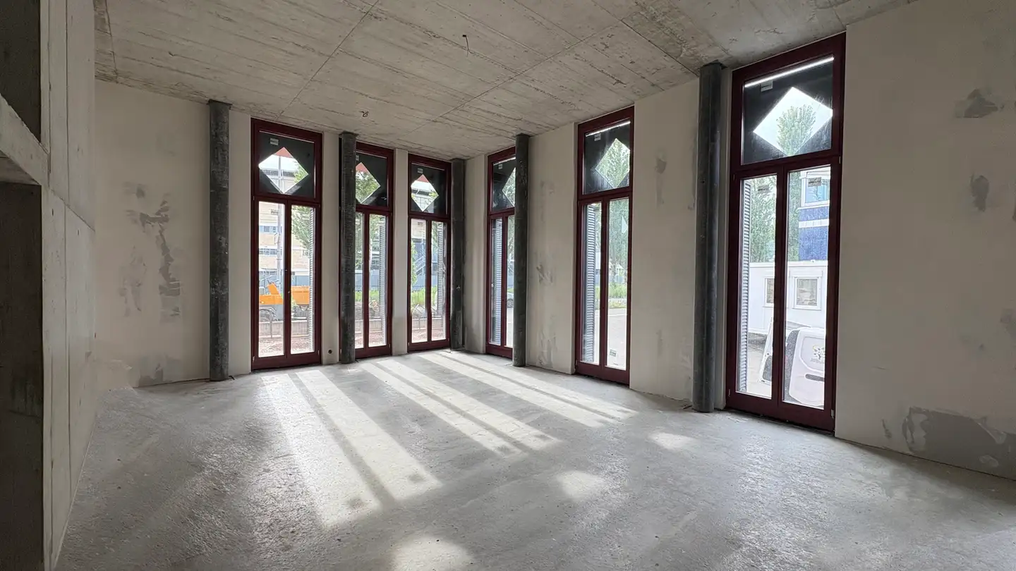 Gewerbe mieten - Thurgauerstrasse 17, 8050 Zürich