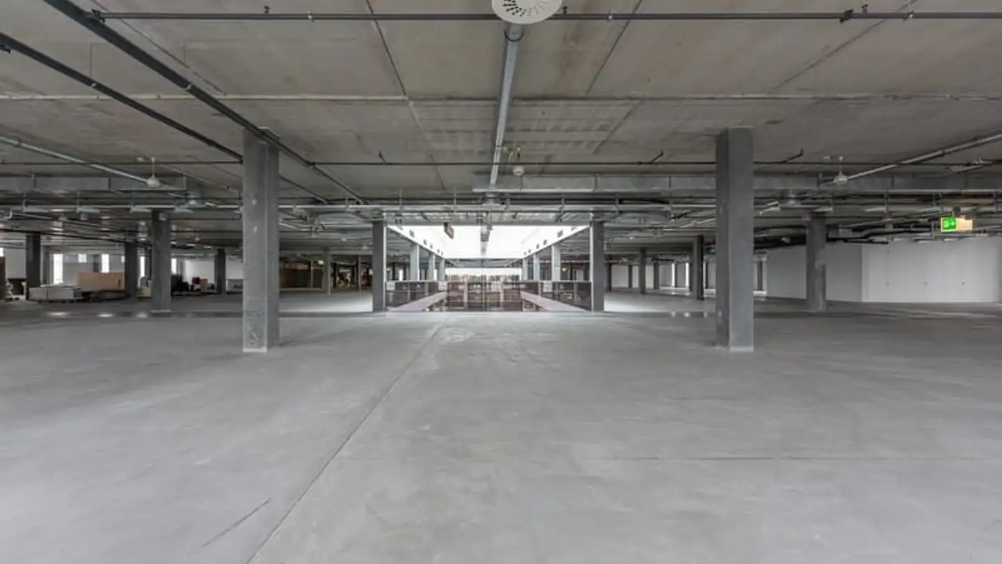 Commerciale in affitto - Industriestrasse 18, 8604 Volketswil - Foto 4