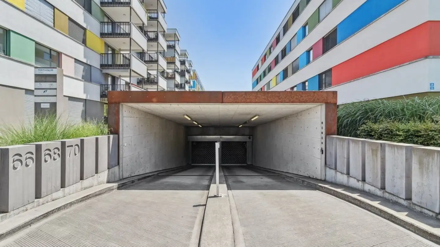 Tiefgaragenstellplatz mieten - Sonnenbergstrasse 3, 8603 Schwerzenbach