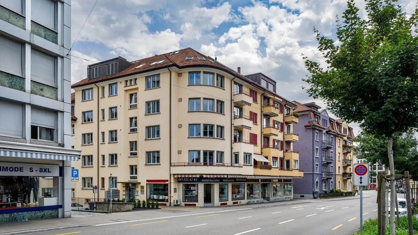 Attique à louer - Hugostrasse 2, 8050 Zürich