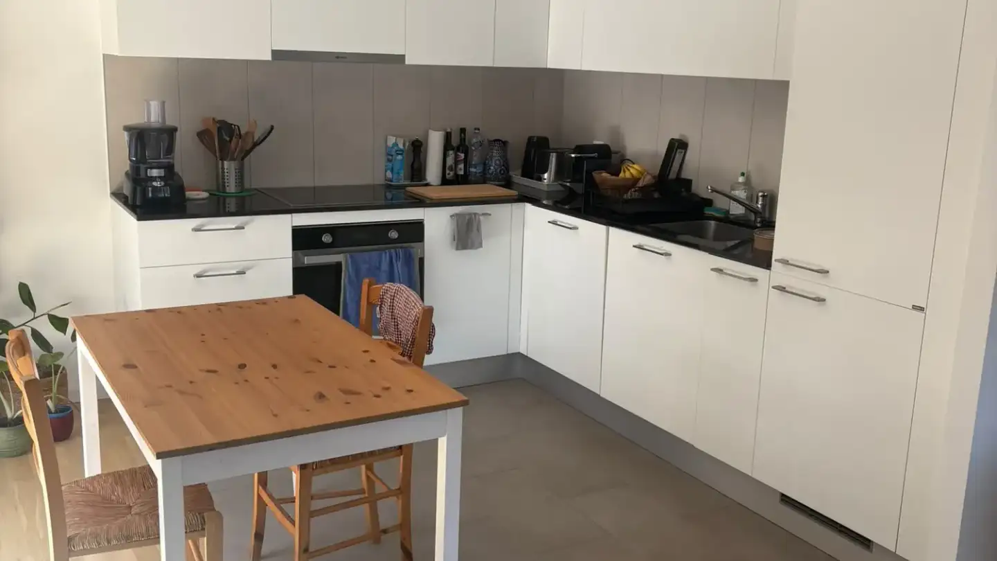 Appartement à louer - Rue Des Entrepôts, 1020 Renens VD - Photo 2