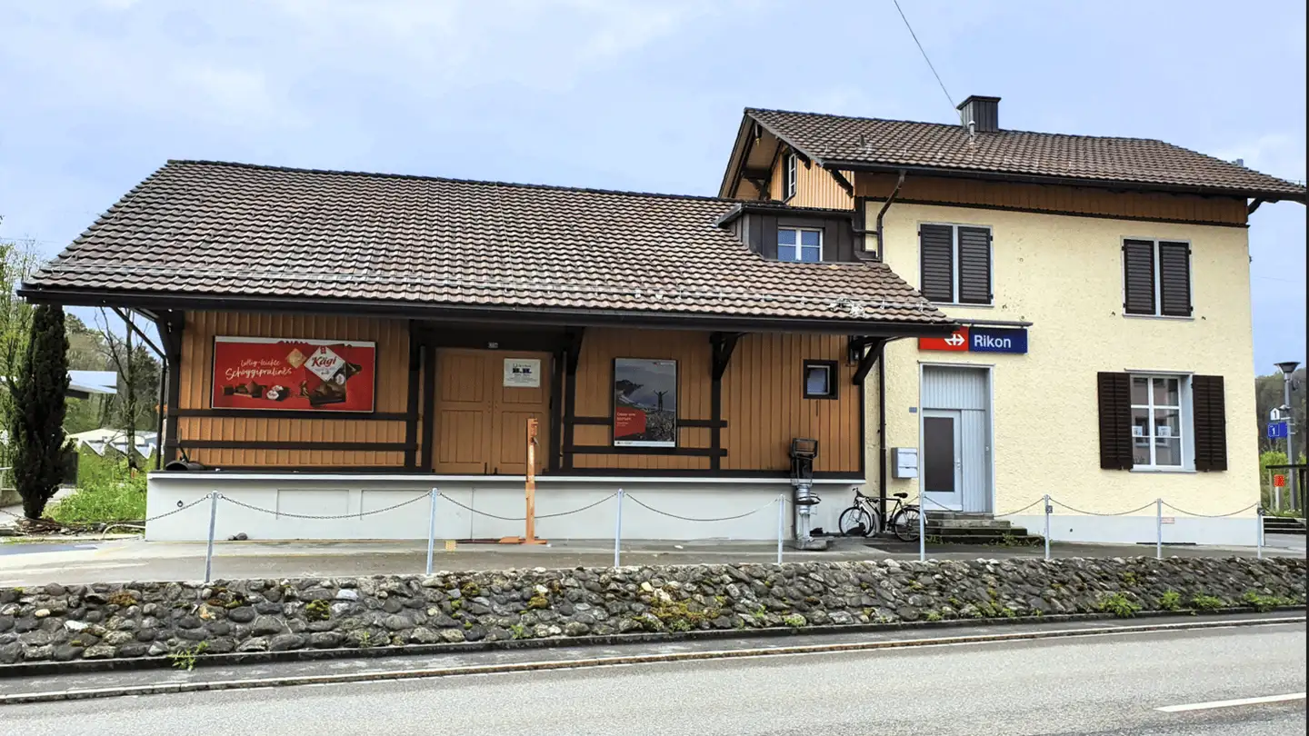 Bureau à louer - Tösstalstrasse 56, 8486 Rikon im Tösstal