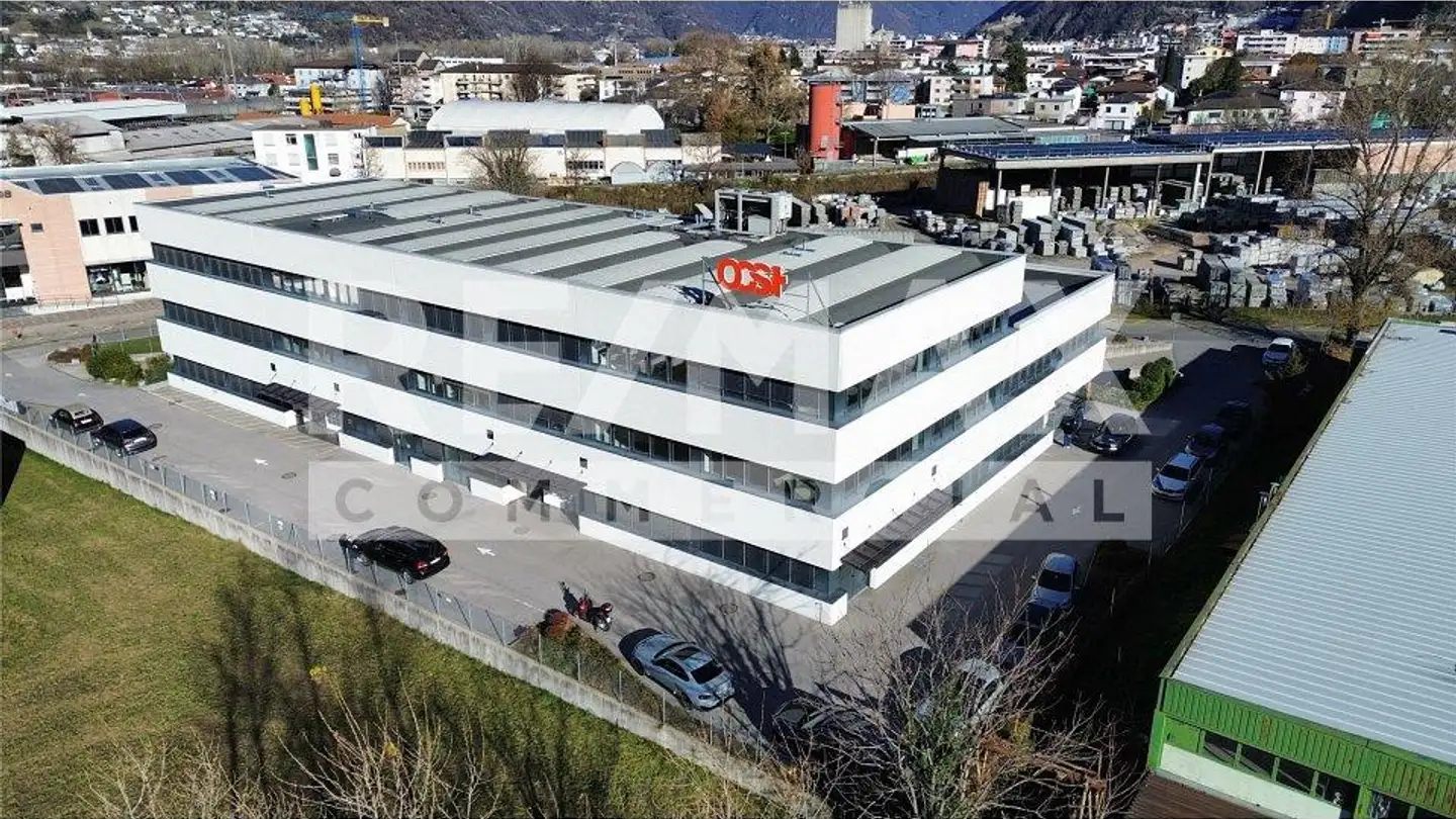 Edificio ad uso misto in vendita - 6512 Giubiasco