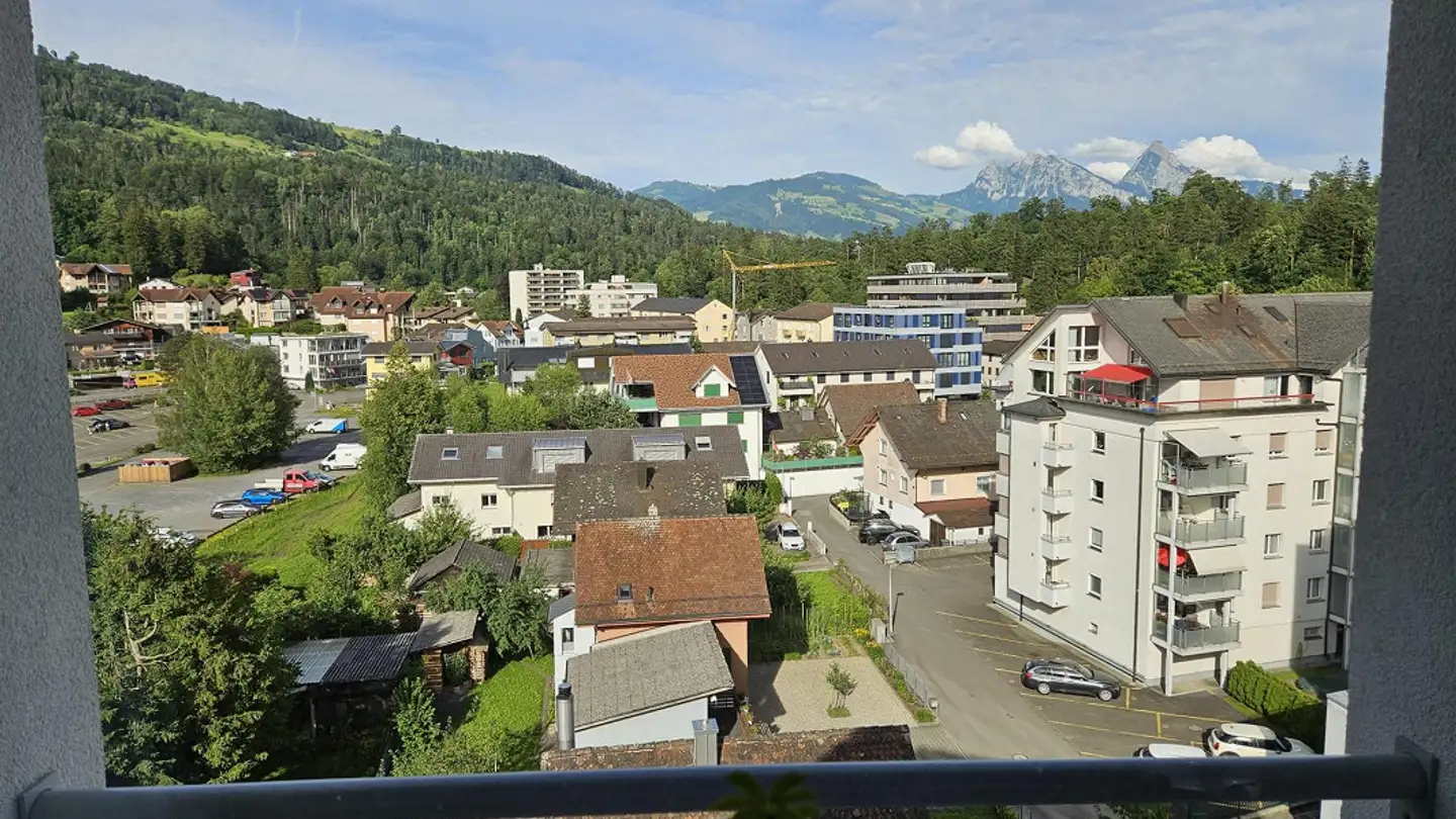 Penthouse for rent - Rossbergstrasse 10, 6410 Goldau - Photo 2