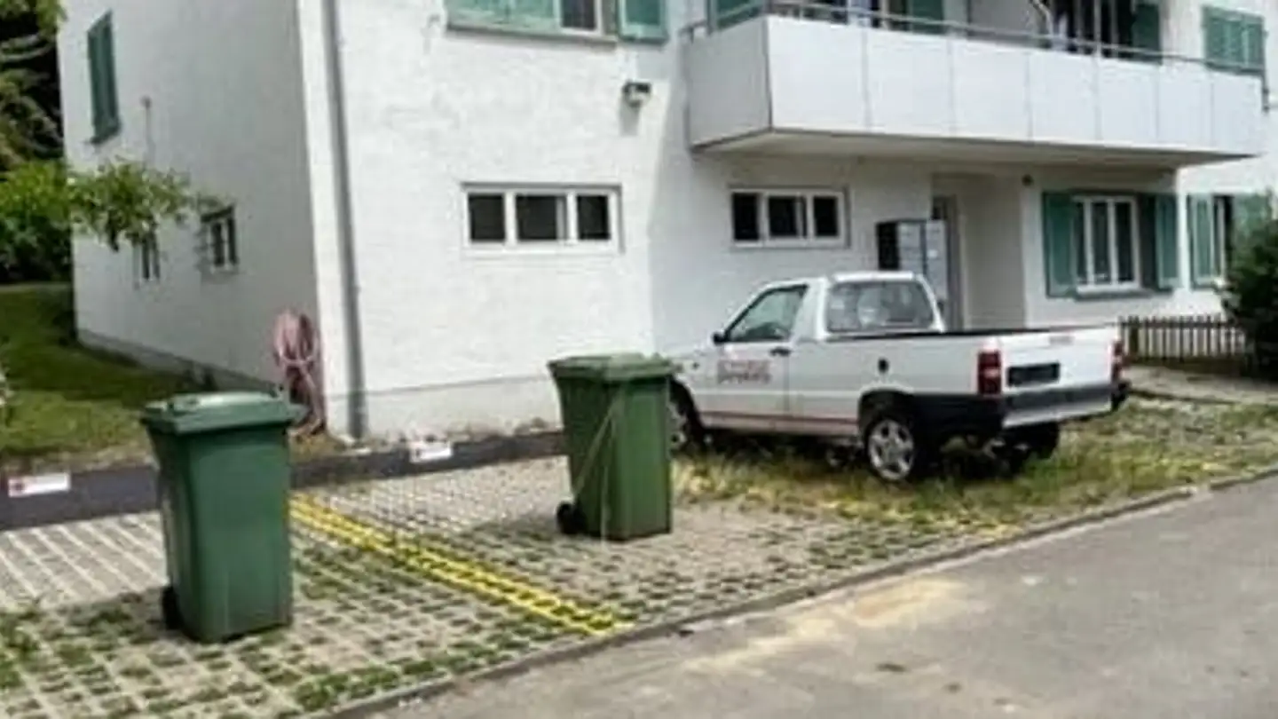 Parcheggio esterno in affitto - Haldenstrasse 11, 8352 Elsau