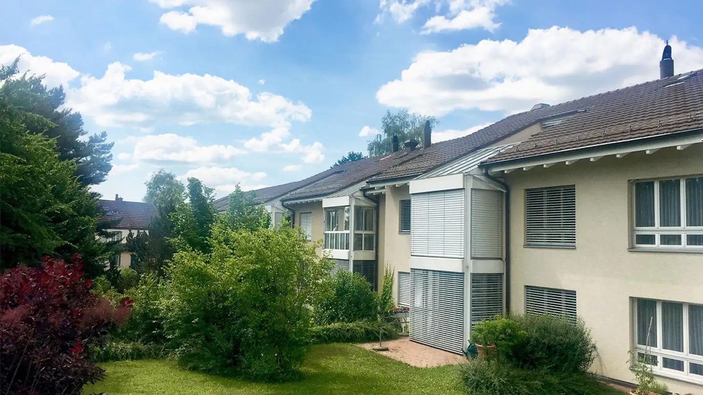 Tiefgaragenstellplatz mieten - Lufingerstrasse 1, 8302 Kloten