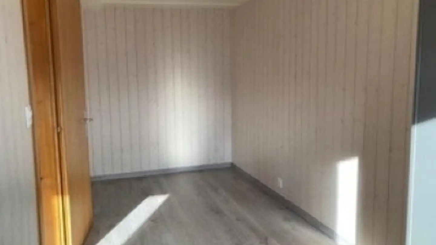 Wohnung mieten - Rue De La Pavia, 3963 Montana - Foto 2