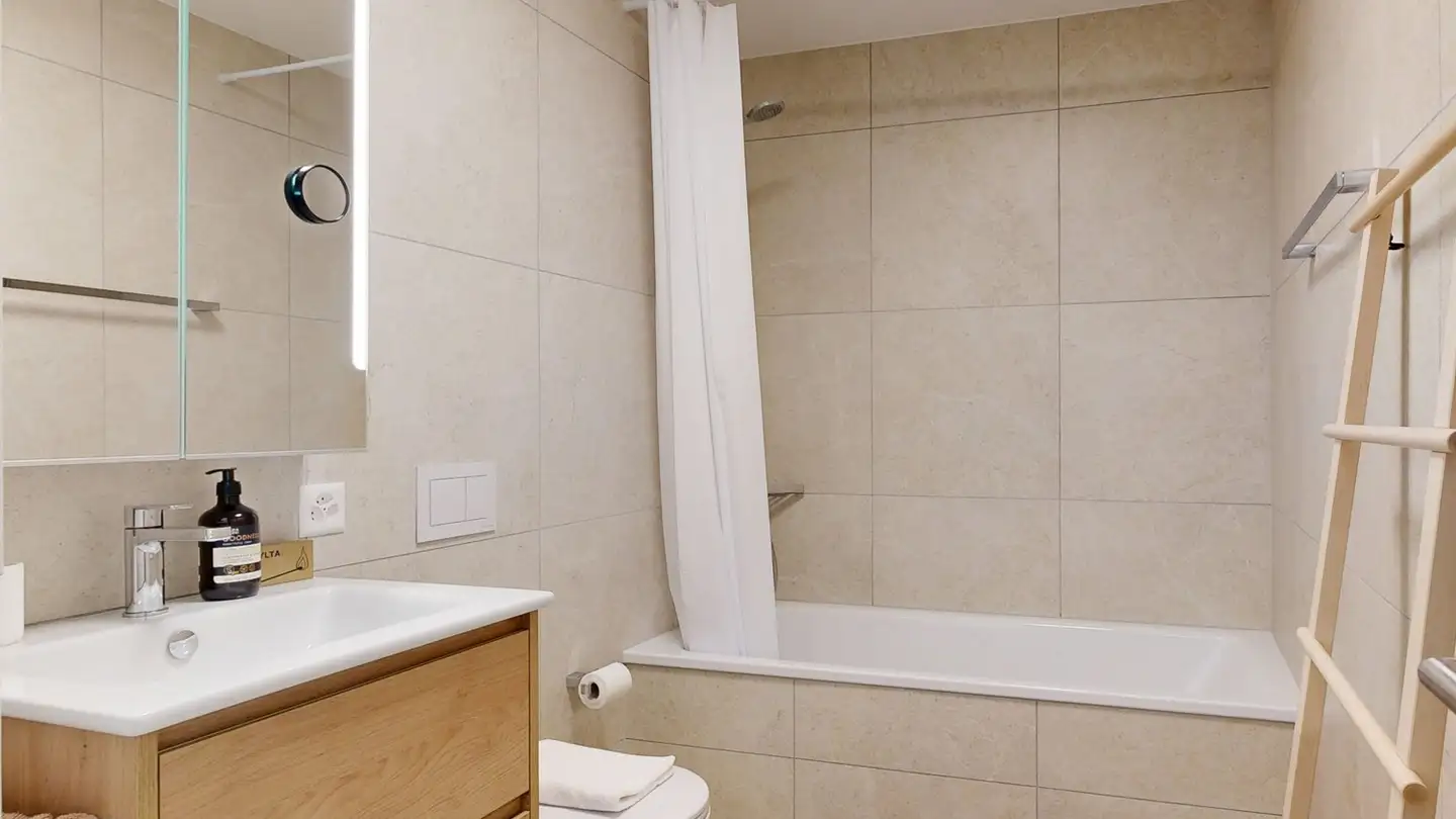 Appartamento a gradini in affitto - Avenue Des Alpes 17, 3960 Sierre - Photo 4