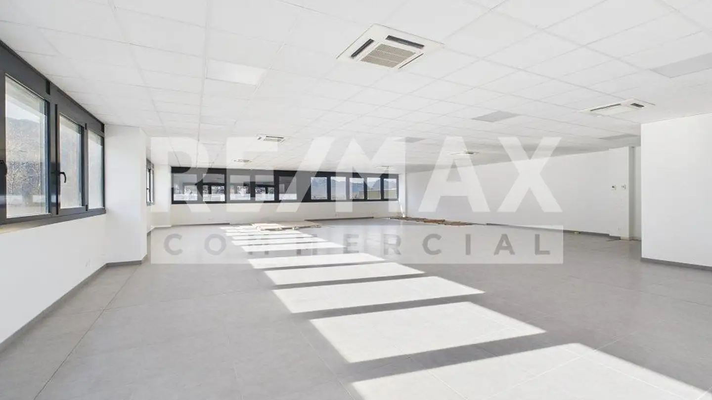 Edificio ad uso misto in vendita - 6512 Giubiasco - Foto 3