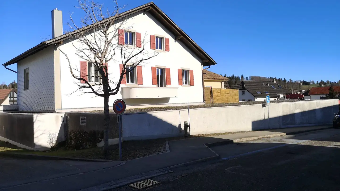 Mixed-use building for sale - Rue Du Marché-Concours 2, 2350 Saignelégier - Photo 3