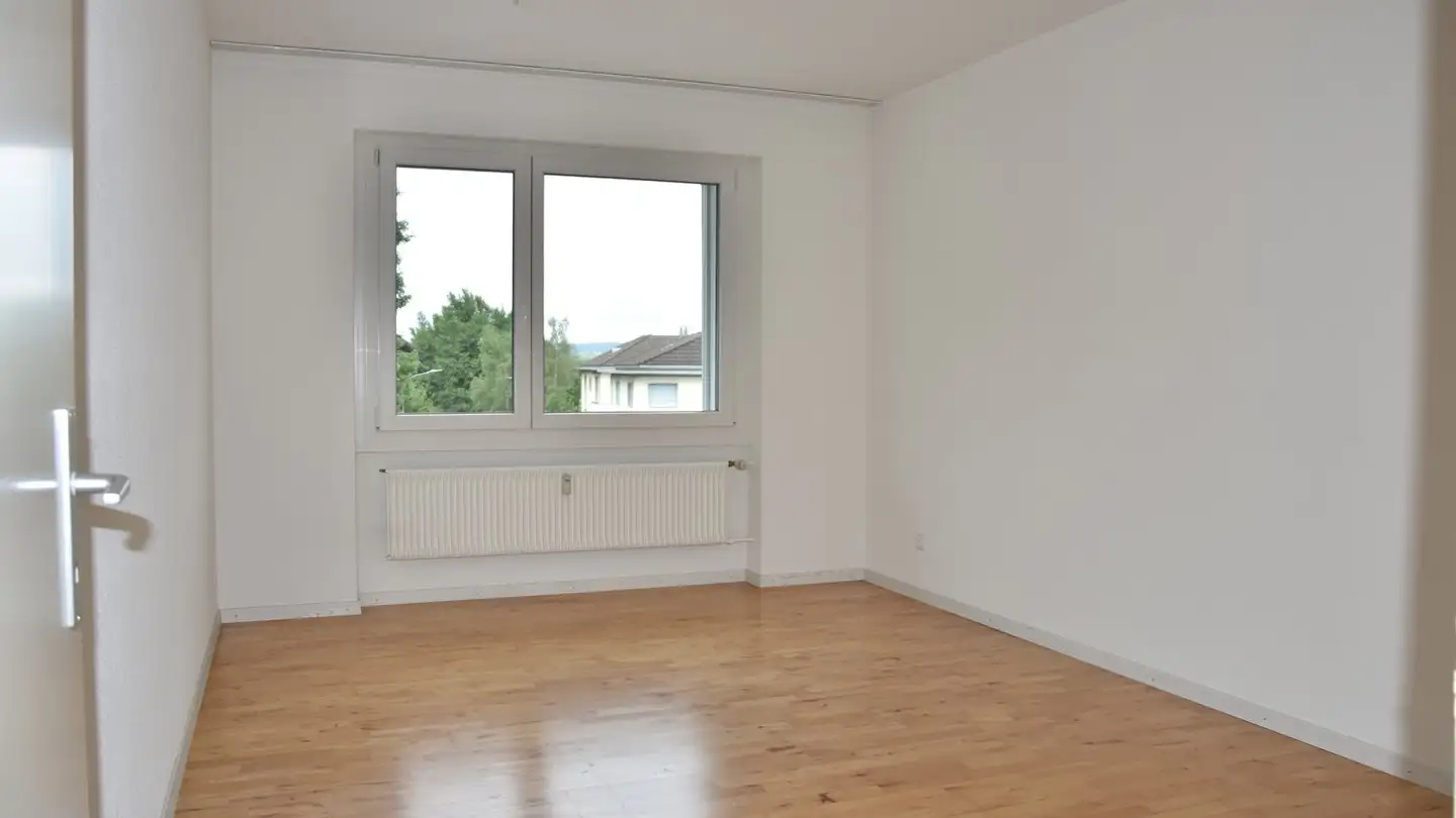 Wohnung mieten - Langenthalstrasse 11, 4912 Aarwangen - Foto 2