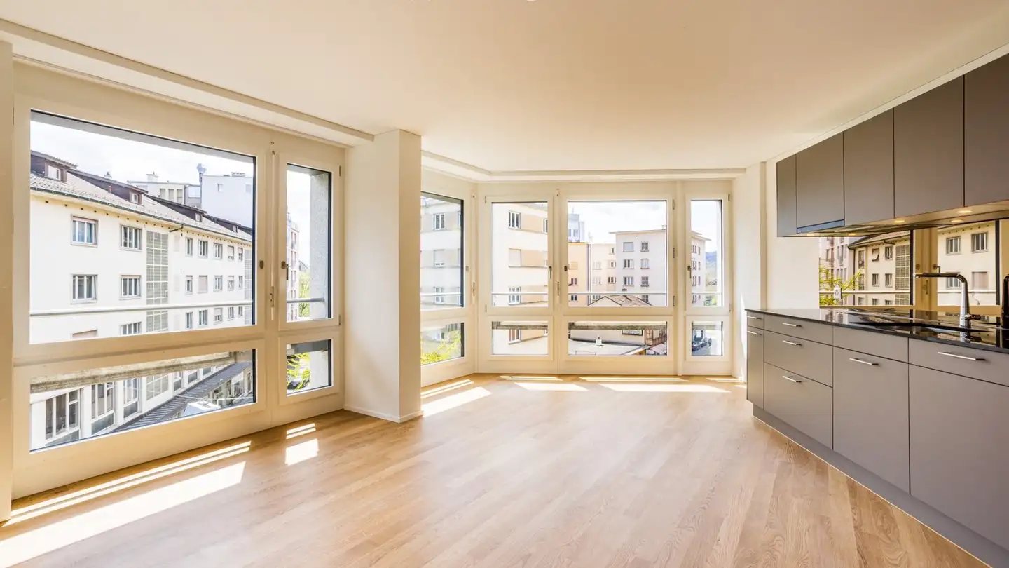 Wohnung mieten - Rue Theodor-Kocher / Theodor-Kocher-Strasse 11, 2502 Biel/Bienne - Foto 2