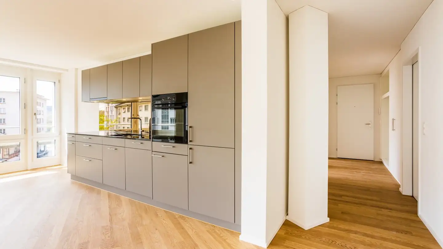 Wohnung mieten - Rue Theodor-Kocher / Theodor-Kocher-Strasse 11, 2502 Biel/Bienne - Foto 3