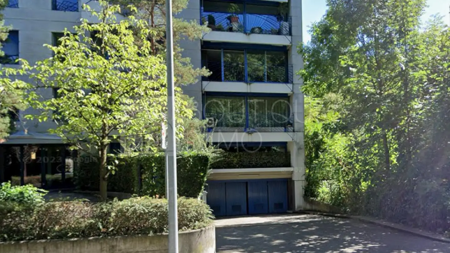 Place de parking intérieure à louer - Chemin Des Pléiades 3, 1206 Genève